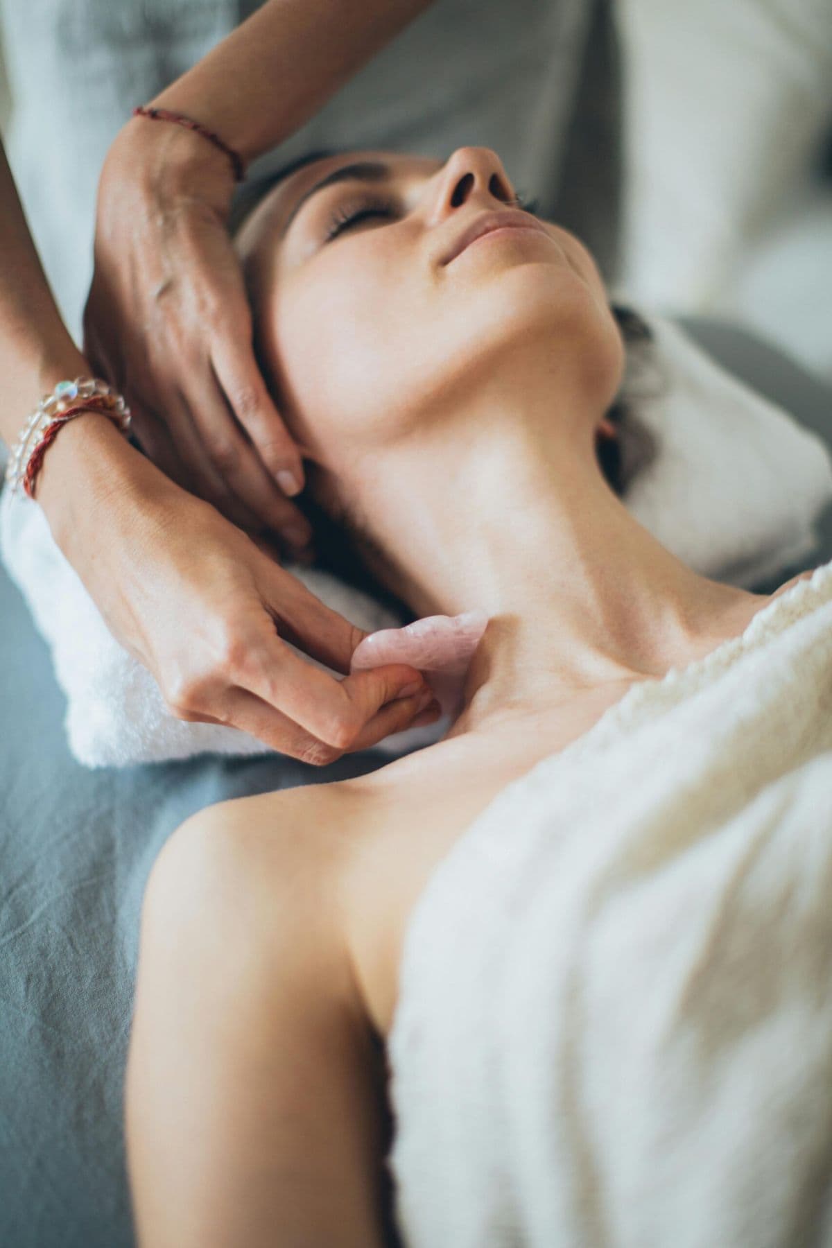 Trattamento rilassante al viso e al collo